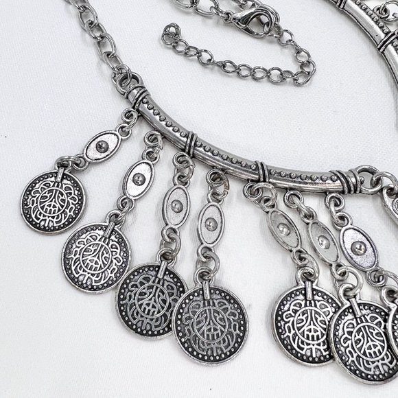 Up-Cycled - Paparazzi Treasure Temptress Antiqued Silver Faux Coin 16” Necklace - Picture 6 of 8